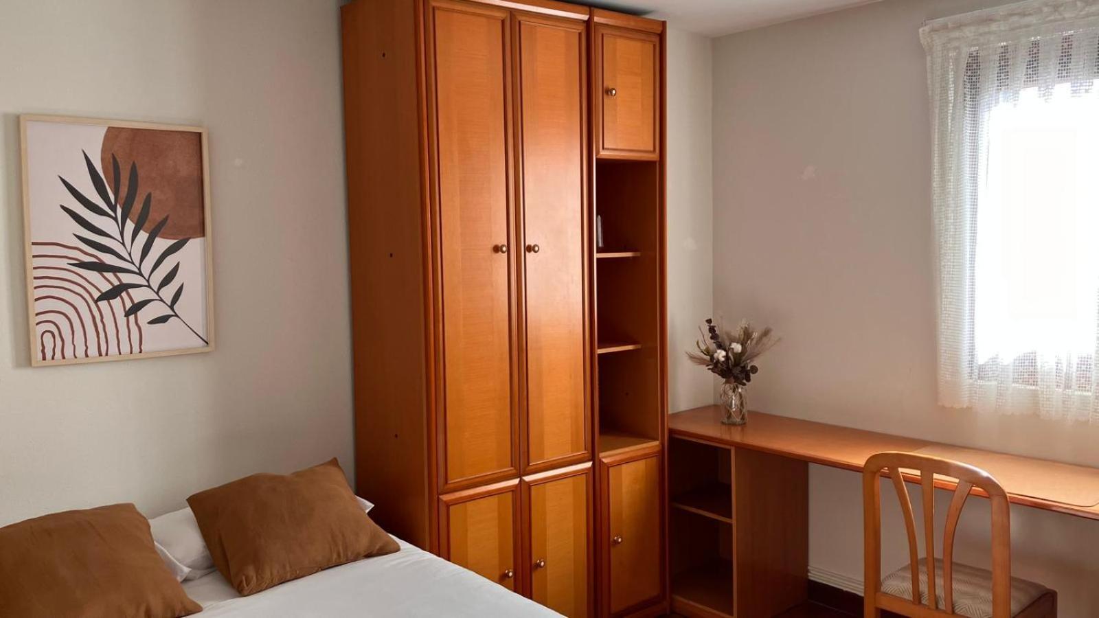 Duplex 122M2, 4 Dormitorios, 2 Banos Completos, Wifi 1Gb 蒙达卡 外观 照片