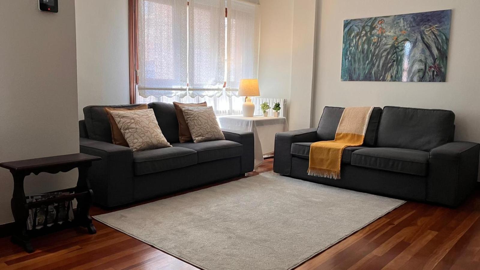 Duplex 122M2, 4 Dormitorios, 2 Banos Completos, Wifi 1Gb 蒙达卡 外观 照片